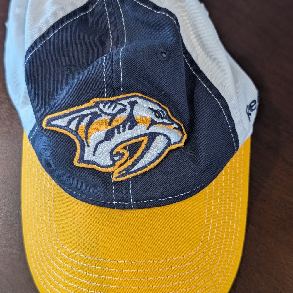 Nashville Predators NHL Reebok Face Off Hat Cap Adjustable Navy Blue Gold White